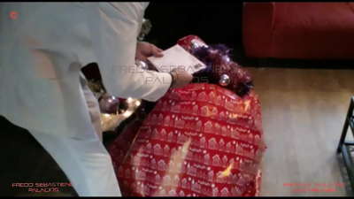 ម៉ាក់ ខ្ញុំបានទទួលអំណោយបុណ្យណូអែលរបស់ខ្ញុំ សក់ប៍នតង់ដេង ម៉ាក់មីងដែលមានលាធំឆ្កួតអំពីមាន់